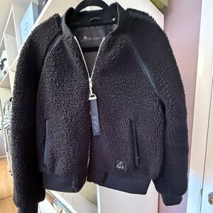 Moose Knuckles Sherpa Bomber Jacket - Pristine Condition - Worn 3 times